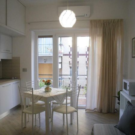 Lovely Little Apartment In Via Aurelia Rzym Zewnętrze zdjęcie