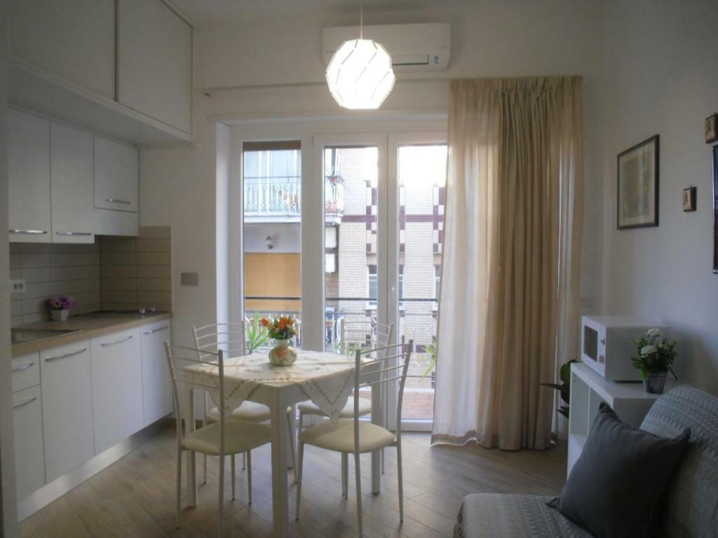 Lovely Little Apartment In Via Aurelia Rzym Zewnętrze zdjęcie