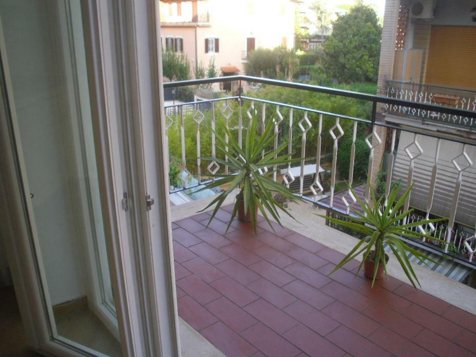 Lovely Little Apartment In Via Aurelia Rzym Zewnętrze zdjęcie